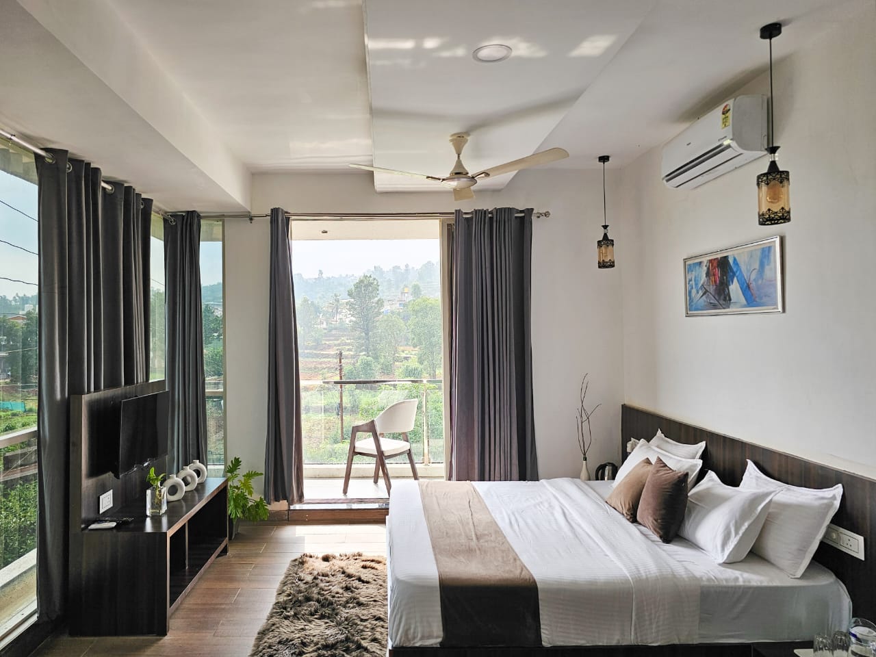 3 Room Villa Lily